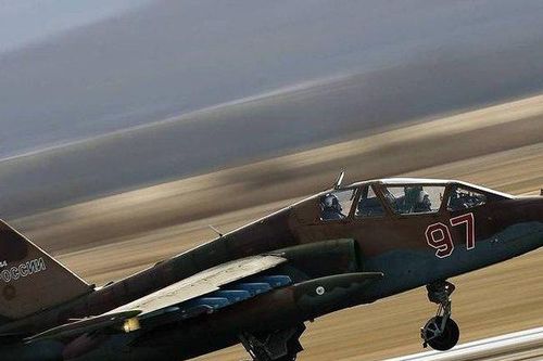 Nóng: Su-25 của Nga rơi trong lúc huấn luyện, hai phi công được cho là đã nhảy ra khỏi máy bay