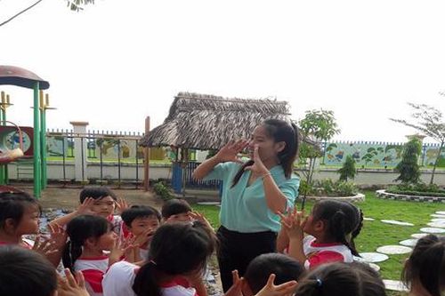 Cô giáo vùng xa yêu nghề, mến trẻ