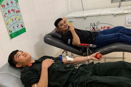 Gửi thư cảm ơn 3 chiến sỹ Công an hiến máu cứu người trong lúc nguy kịch