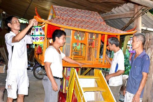 Na Hang sôi động chuẩn bị 'Đêm hội trăng rằm'