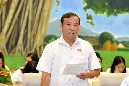 Đại biểu Quốc hội: 'Có nơi con em lãnh đạo ngồi hết nửa bếp ăn'