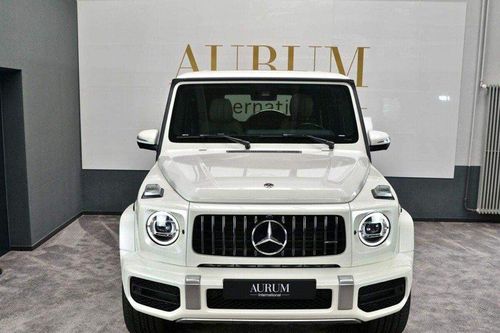 Đại gia Việt dốc 11 tỷ đồng mua SUV địa hình Mercedes-AMG G63 màu trắng