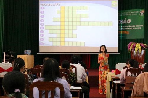 Tạo tiền đề tốt cho trẻ tiếp thu ngoại ngữ