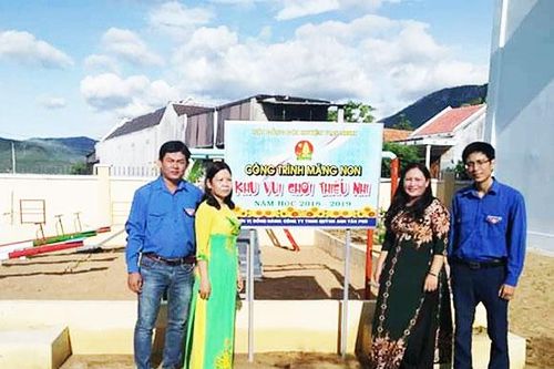 Hội đồng Đội Vạn Ninh: Bàn giao công trình Măng non