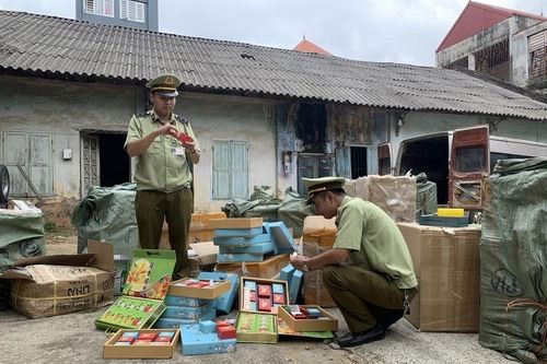 Lạng Sơn: Thu giữ hàng trăm chiếc bánh trung thu nhập lậu