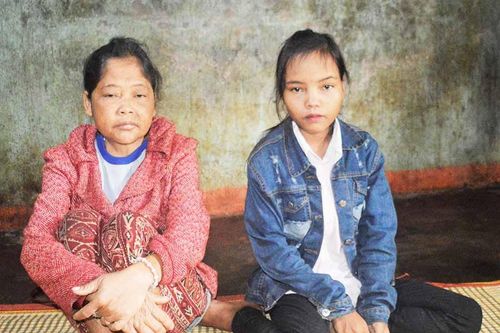Cô gái nghèo chống chọi với bệnh hở van tim