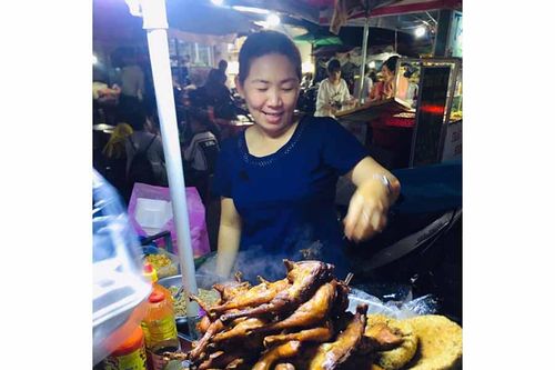 Chợ đêm trong lòng phố Pleiku
