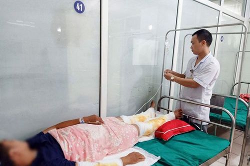 Trả giá đắt vì dùng thuốc nam không rõ nguồn gốc để chữa bỏng