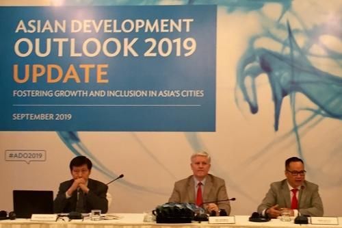 ADB: Dự báo kinh tế Việt Nam 2019 tăng trưởng 6,8%