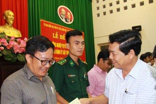 Chính trị - Xã hội Xây dựng Đảng Trao chứng chỉ cho 58 học viên tham gia lớp bồi dưỡng về kiểm tra giám sát, thi hành kỷ luật trong Đảng