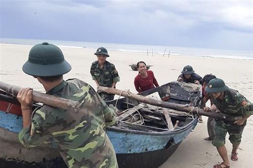 Giữ gìn bình yên cho người dân vùng biển
