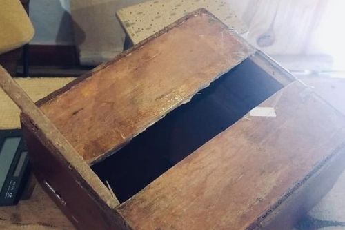 Quán cà phê ở Đà Lạt bị trộm lấy hết tiền khách từ thiện