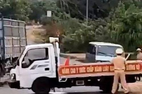 Tài xế lái xe ô tô lao thẳng vào tổ CSGT bị cáo buộc tội giết người