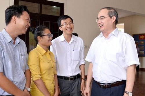 Thu hút, trọng dụng nhân tài trong cơ quan nhà nước - Hoàn thiện chính sách về sử dụng người tài