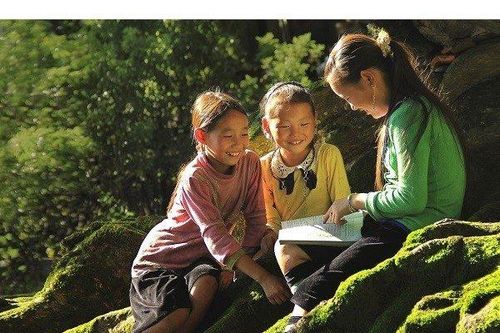 Ngỡ ngàng vẻ đẹp nên thơ của miền sơn cước qua lăng kính nhiếp ảnh