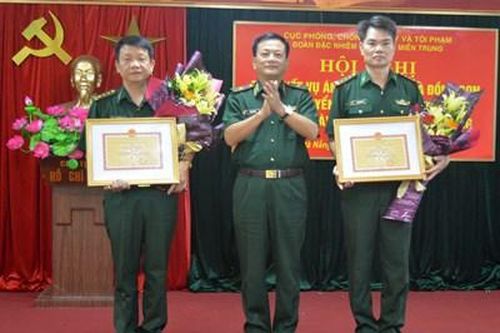 Bộ đội Biên phòng trao thưởng cán bộ có thành tích phá chuyên án ma túy lớn