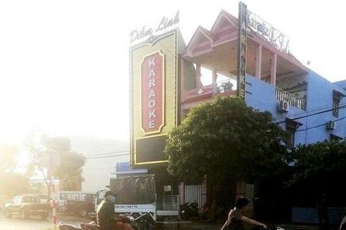 Bắt quả tang gần 70 nam thanh nữ tú 'phê' ma túy trong quán karaoke
