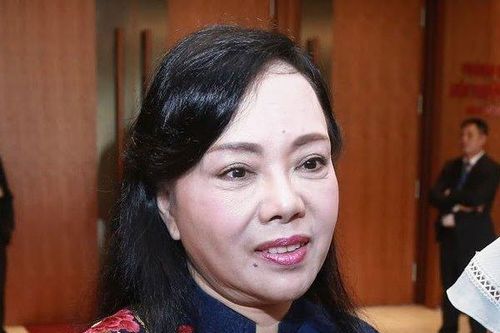 Clip: Bộ trưởng bộ Y tế Nguyễn Thị Kim Tiến trải lòng trước khi nghỉ hưu theo chế độ