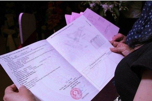Làm thế nào để kiểm tra được Sổ đỏ thật hay giả?