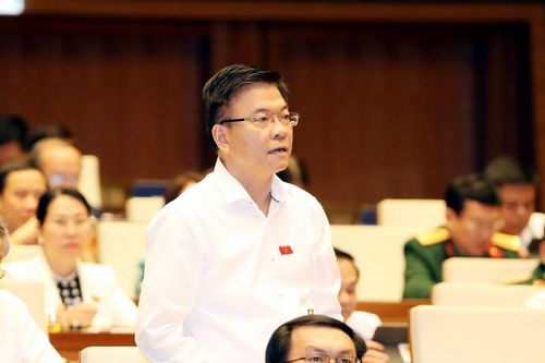 Nỗ lực xây dựng và hoàn thiện thể chế, tổ chức thi hành pháp luật