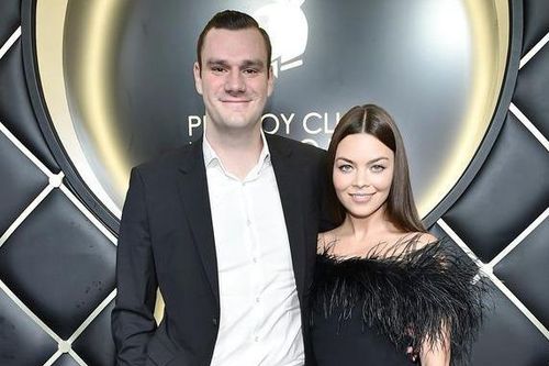 Con trai ông chủ Playboy kết hôn với diễn viên 'Harry Potter'