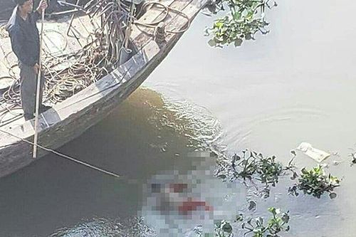 Đã tìm thấy thi thể bé trai là nạn nhân trong vụ mẹ ném con xuống sông rồi tự tử