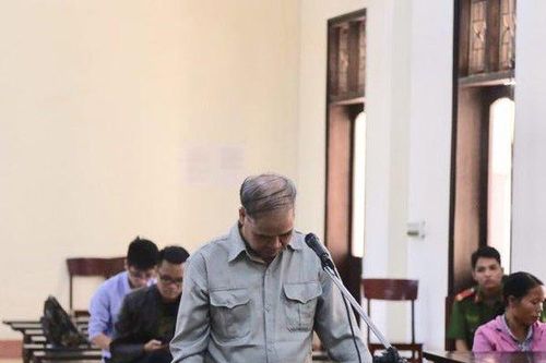 Gia đình nam sinh ở Phú Thọ kháng cáo, đề nghị tăng nặng hình phạt và mức bồi thường với cựu hiệu trưởng Đinh Bằng My
