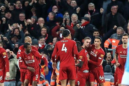 Phòng ngự thảm họa, Man City thảm bại trước Liverpool