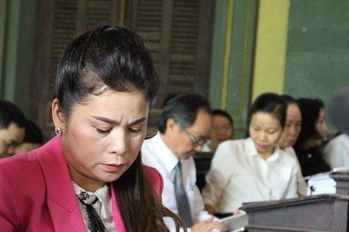 Vì sao bà Diệp Thảo lại đổi ý muốn tòa xử công khai vụ án ly hôn với ông Đặng Lê Nguyên Vũ?