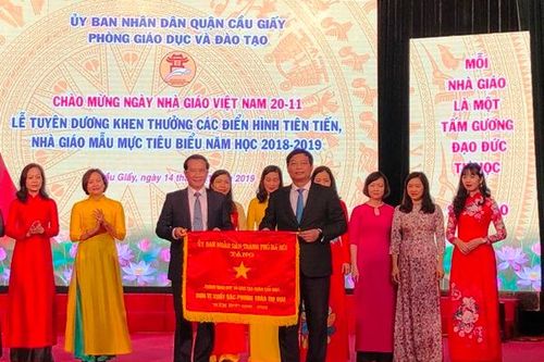Cầu Giấy vinh danh những Nhà giáo tiêu biểu