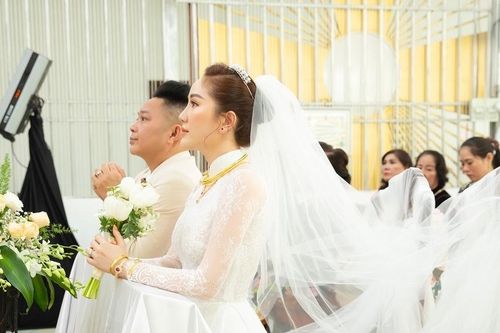 Bảo Thy sợ phải khóc trong lễ cưới