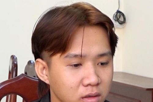 Đâm chết người vì bênh em trai