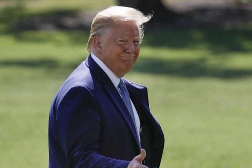 TT Trump đi khám bệnh đột xuất, không theo quy định 'lễ tân'