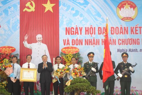 Bí thư Trung ương Đảng dự Ngày hội Đại đoàn kết tại Quảng Ngãi