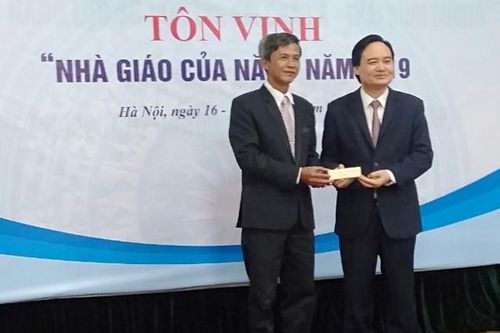Cống hiến âm thầm vì sự nghiệp giáo dục