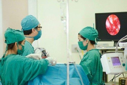 Đà Nẵng: Tự uống thuốc, một bệnh nhân suýt mất mạng vì biến chứng bán tắc ruột