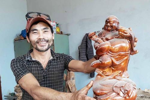 Đời thợ xa nhà