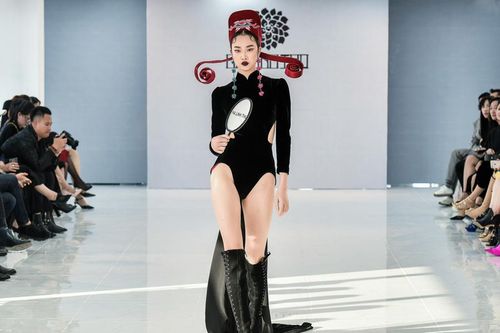 NTK Hà Linh Thư đan xen nghệ thuật cải lương vào bộ sưu tập thu đông 2019