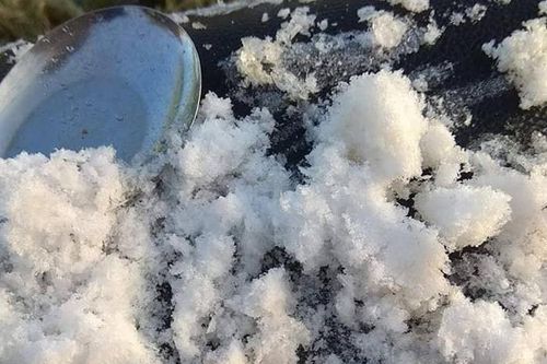 Điện Biên: Nền nhiệt giảm sâu, nhiều nơi xuất hiện sương muối và băng mỏng
