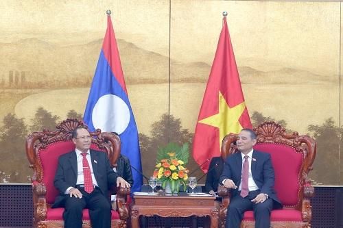 Đoàn đại biểu quốc hội Lào thăm và làm việc tại Đà Nẵng