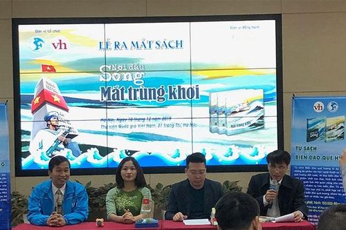 Lan tỏa tình yêu biển đảo với 'Mắt trùng khơi'