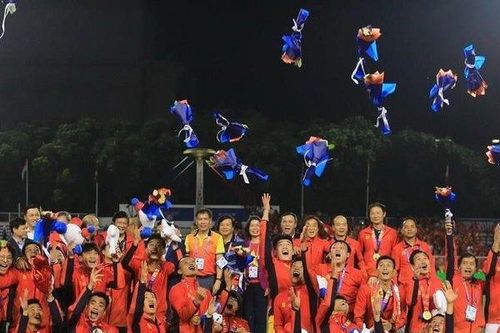 Chiều nay đội tuyển bóng đá về, hàng không khuyến cáo hành khách đến sân bay Nội Bài sớm
