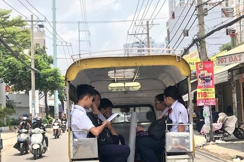 TP.HCM: Chỉ đạo khẩn quản lý hoạt động xe đưa đón học sinh
