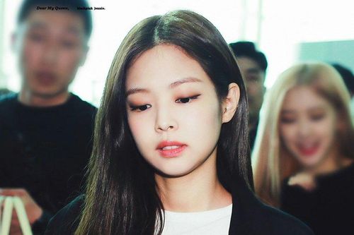 Jennie Blackpink 'ăn ảnh nhất năm' theo bình chọn của chuyên gia trong ngành