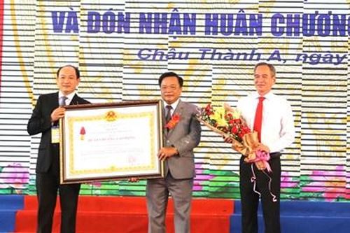 Huyện Châu Thành A, tỉnh Hậu Giang đạt chuẩn nông thôn mới