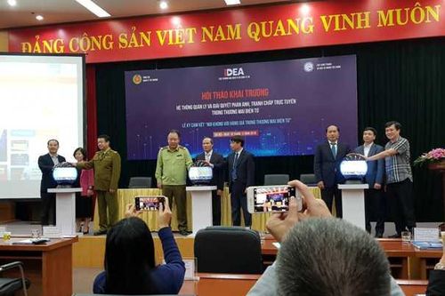 Nike, Casio, Calvin Klein lên tiếng về thực trạng hàng giả