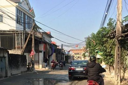 Đường xuống cấp tiềm ẩn tai nạn giao thông