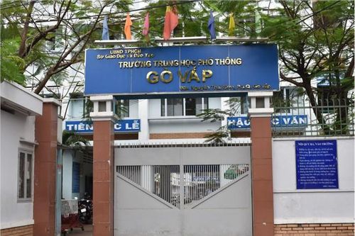Trò chưa thi, thầy đã đăng đề và đáp án lên facebook