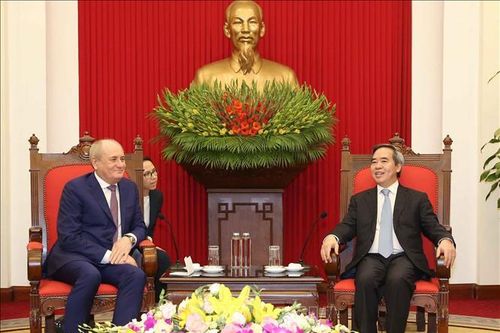 Trưởng ban Kinh tế Trung ương tiếp Phó Chủ tịch Tập đoàn Gazprom và Đoàn Giáo sư Đại học Havard