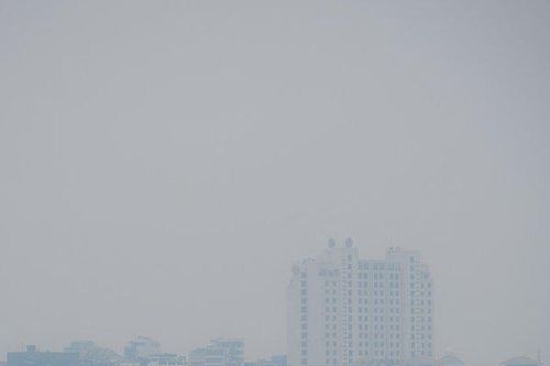 Chất lượng không khí ngày 23/12: Hà Nội lại trở về mức đỏ